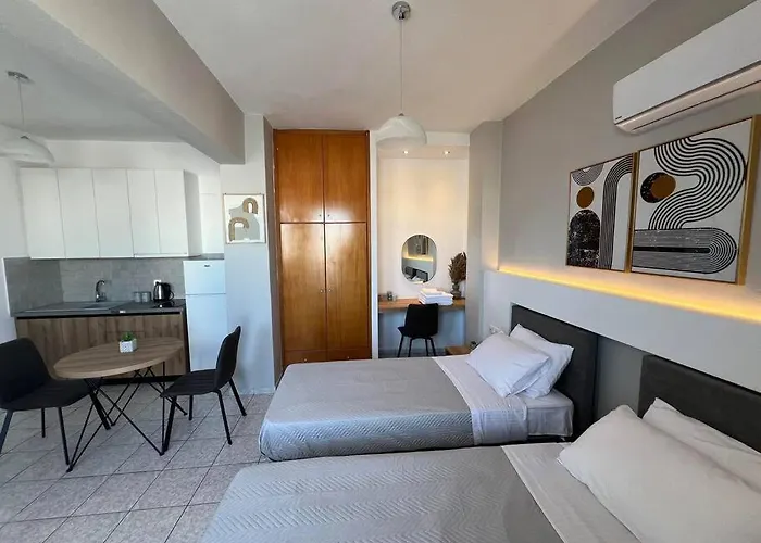 Ilias Nest 4